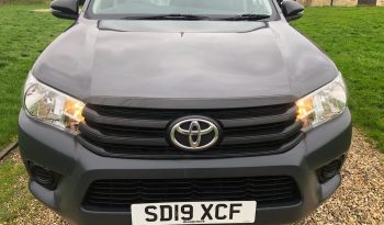 Toyota Hilux 2019 full