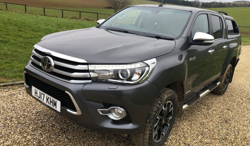 Toyota Hilux 2017 full